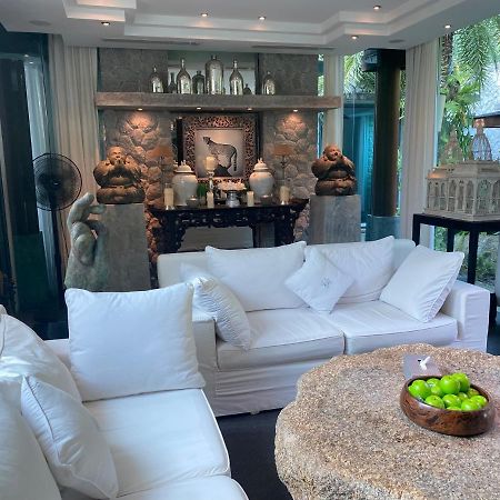 Villa On The Rocks, 4 Bedrooms, Phuket Surin Beach  Exterior photo